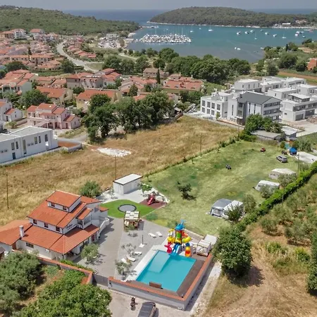 Kamp alanı Volme Tent Banjole